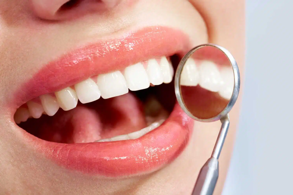 cosmetic dentist in houston