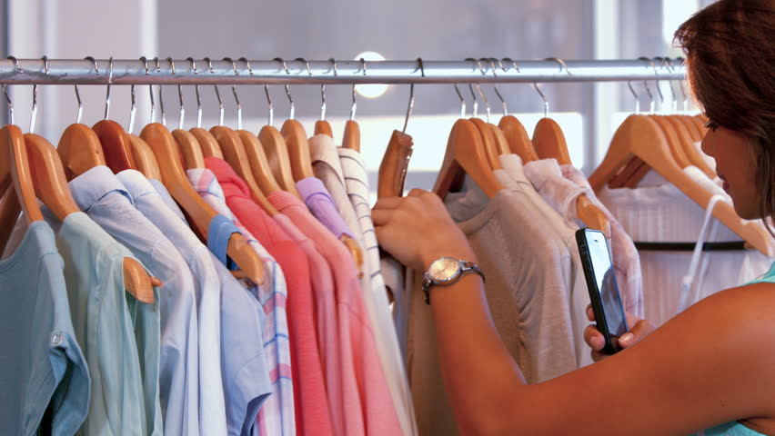 Online Clothing Rental Market