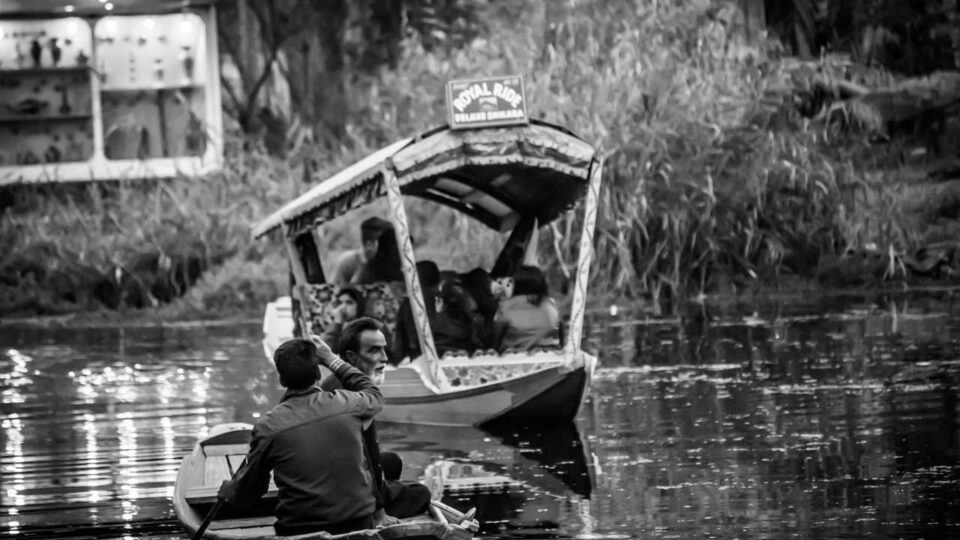 Dal Lake houseboats