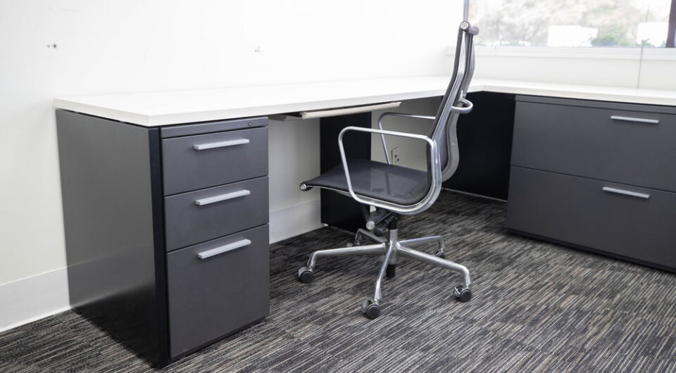 affordable office furniture
