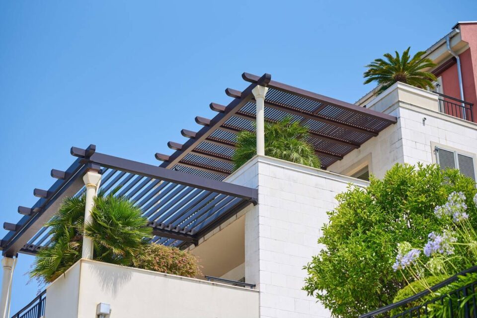 Louvred roof pergolas sydney