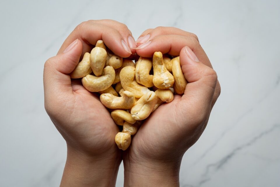 benefits of cashew nuts